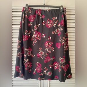 Floral Design A-Line Skirt SZ 12 (No Brand Listed)